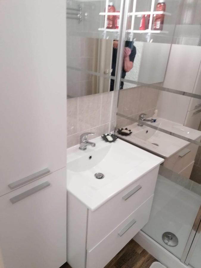 Studio Vue Sur La Mer Au 6Eme Et Dernier Etage Canet-en-Roussillon Eksteriør bilde